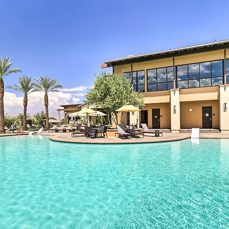 55 And Indio Desert Oasis With Resort Pool And Hot Tub!